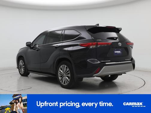 Black 2020 Toyota Highlander Platinum