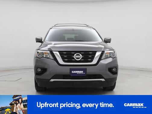 2017 Nissan Pathfinder Platinum