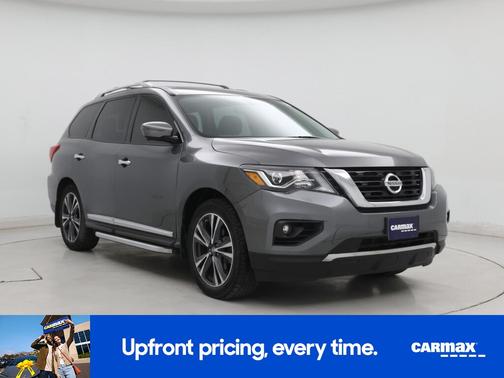 2017 Nissan Pathfinder Platinum