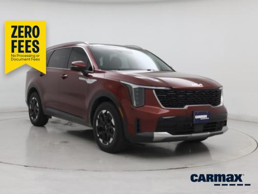 Red 2025 Kia Sorento S