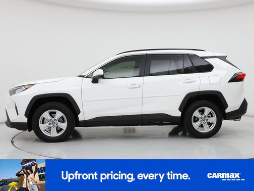 White 2019 Toyota RAV4 XLE