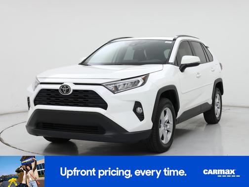 White 2019 Toyota RAV4 XLE