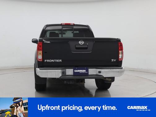 Black 2020 Nissan Frontier SV