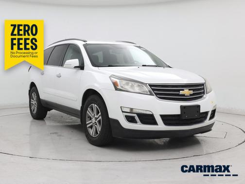 White 2016 Chevrolet Traverse LT