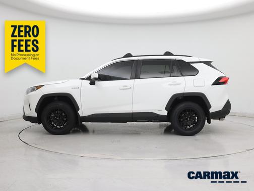 White 2021 Toyota RAV4 Hybrid XLE