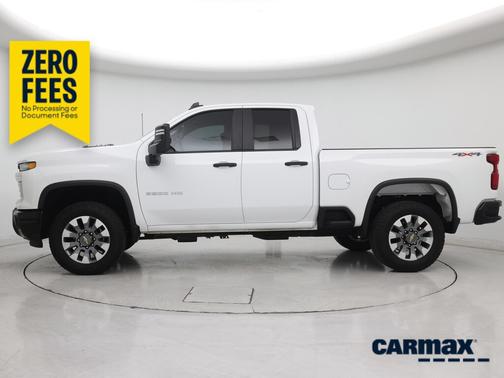 White 2026 Chevrolet Silverado 2500 Custom