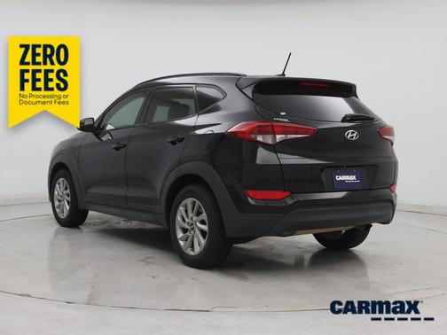 Black 2016 Hyundai TUCSON SE