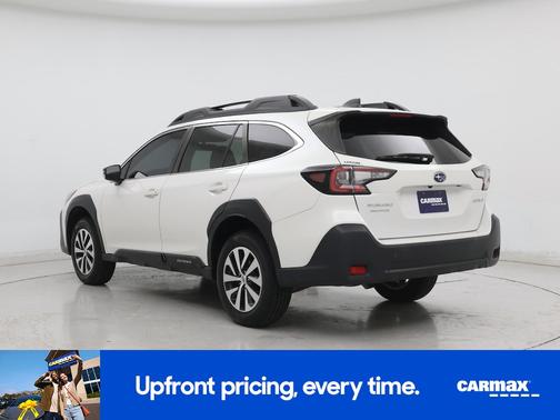 White 2023 Subaru Outback Premium