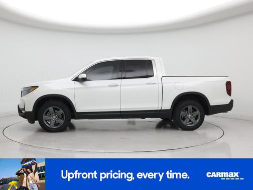 White 2023 Honda Ridgeline RTL-E