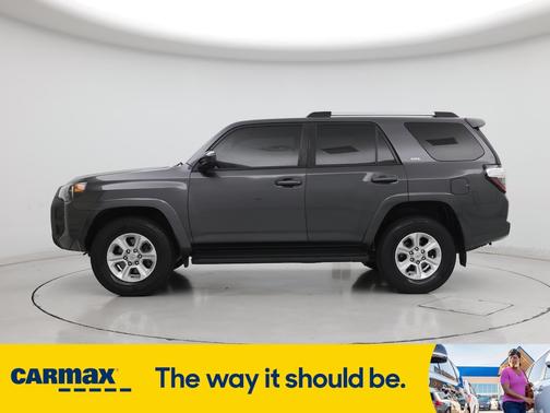 2022 Toyota 4Runner SR5