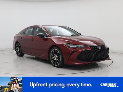 Red 2019 Toyota Avalon XSE