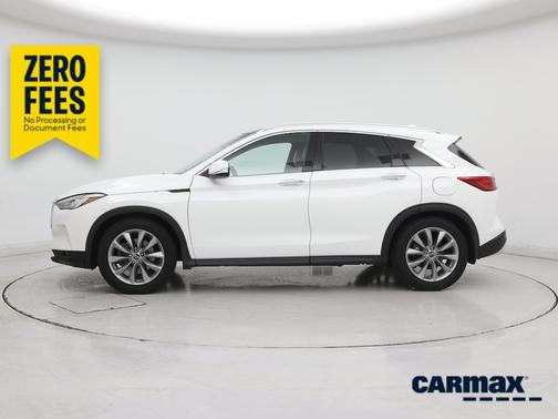 White 2019 INFINITI QX50 Luxe