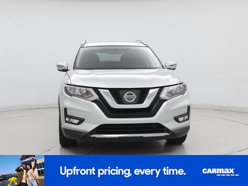 Silver 2017 Nissan Rogue SV