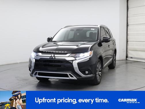 2020 Mitsubishi Outlander LE