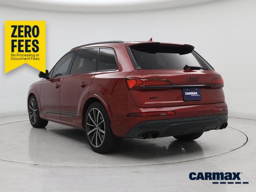 Red 2022 Audi SQ7 Prestige