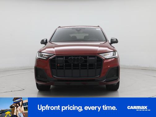 Red 2022 Audi SQ7 Prestige