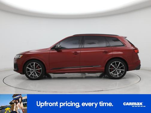 Red 2022 Audi SQ7 Prestige