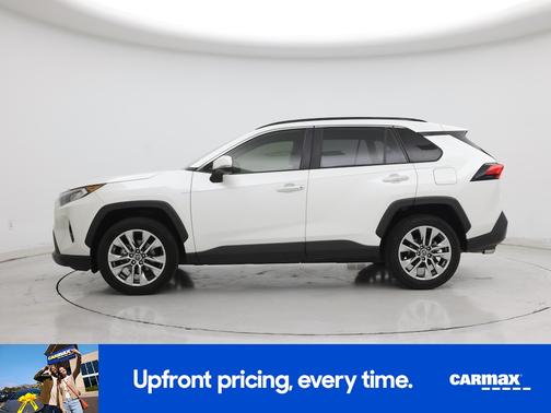 White 2019 Toyota RAV4 Limited