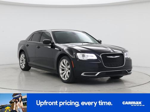 2018 Chrysler 300 Touring L