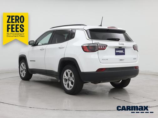 White 2025 Jeep Compass Latitude
