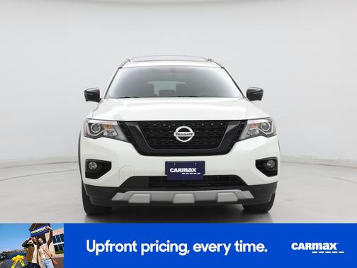 2020 Nissan Pathfinder SL