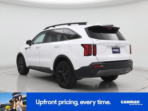 White 2023 Kia Sorento X-Line S