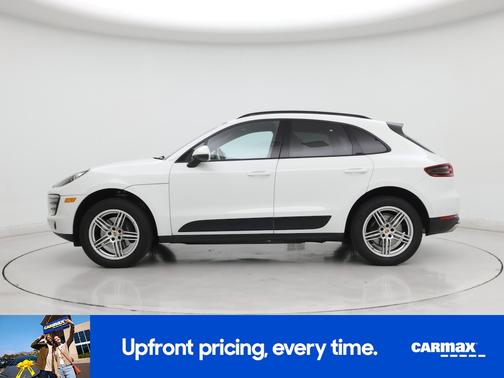 2018 Porsche Macan Base (PDK)