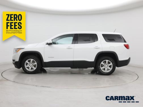White 2018 GMC Acadia SLE