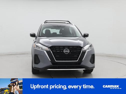 Gray 2023 Nissan Kicks SV