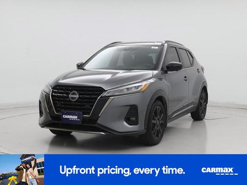 Gray 2024 Nissan Kicks SR