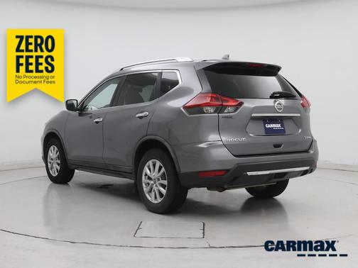 Gray 2018 Nissan Rogue SV