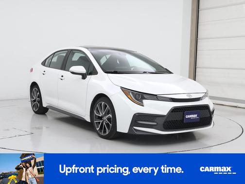 White 2022 Toyota Corolla SE