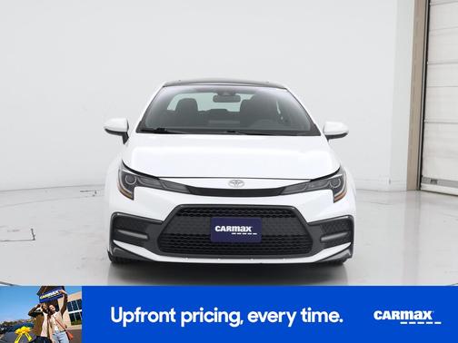 White 2022 Toyota Corolla SE