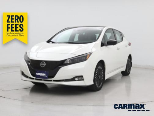 Black 2024 Nissan Leaf SV Plus