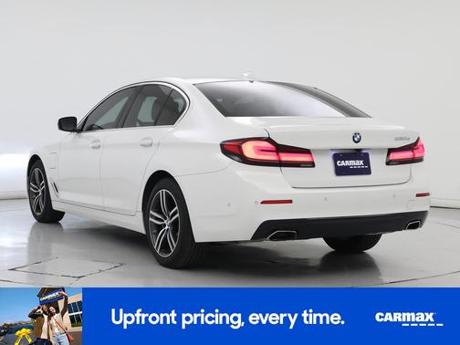 White 2021 BMW 530e