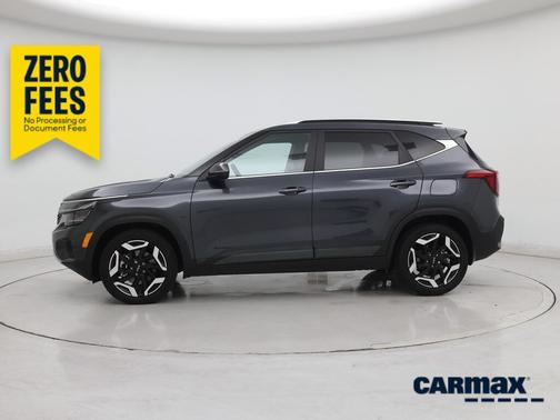 Gray 2024 Kia Seltos SX