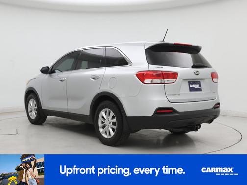 2017 Kia Sorento L
