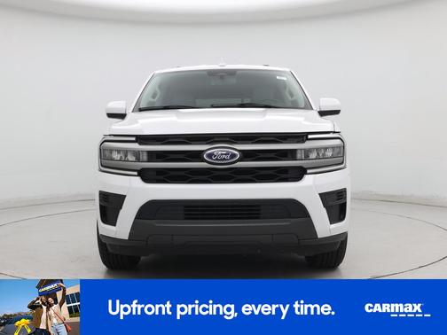 White 2024 Ford Expedition Max XLT