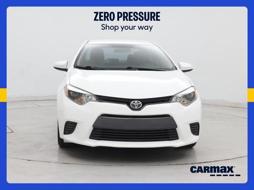 White 2016 Toyota Corolla LE