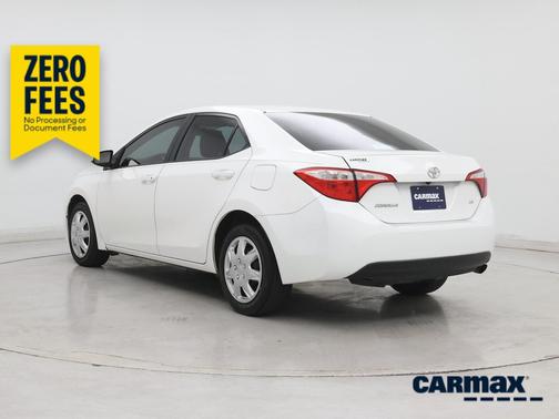 White 2016 Toyota Corolla LE