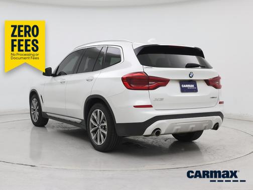 White 2019 BMW X3 XDrive30i