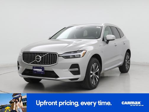 2023 Volvo XC60 Recharge Plug-In Hybrid T8 Core Bright Theme