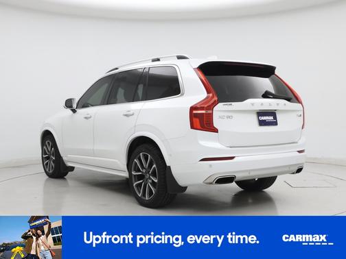 2019 Volvo XC90 T6 Momentum