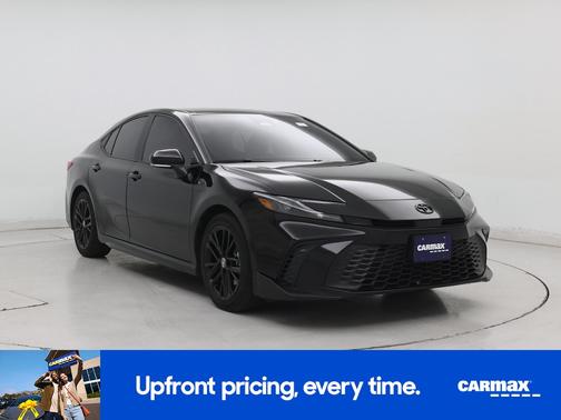 Black 2025 Toyota Camry SE