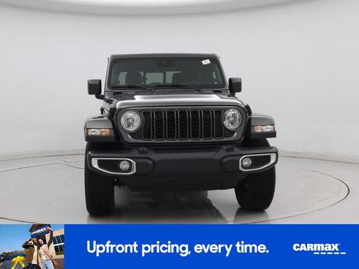 Gray 2025 Jeep Gladiator Texas Trail