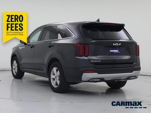 Gray 2025 Kia Sorento LX