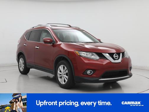 Red 2014 Nissan Rogue SV