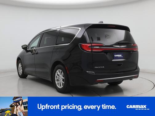 Black 2025 Chrysler Pacifica Select