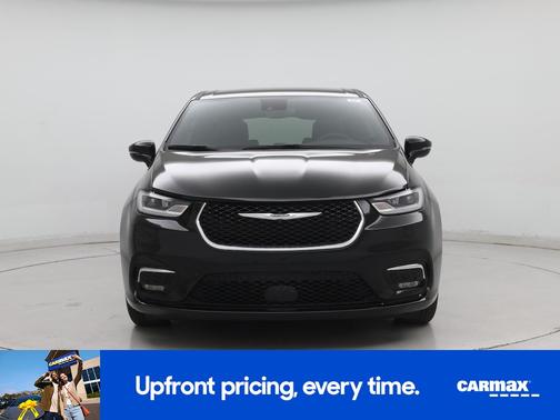 Black 2025 Chrysler Pacifica Select