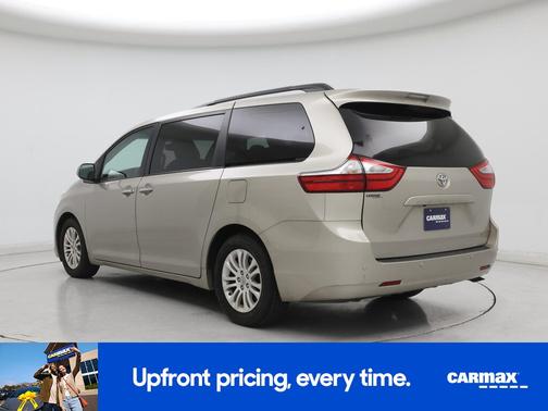 Tan 2016 Toyota Sienna XLE Premium